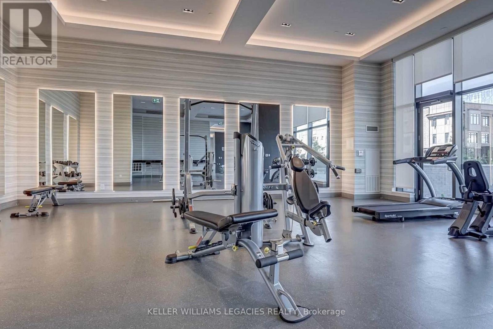 Photo 35 of 211 100 Eagle Rock Way, Vaughan ON