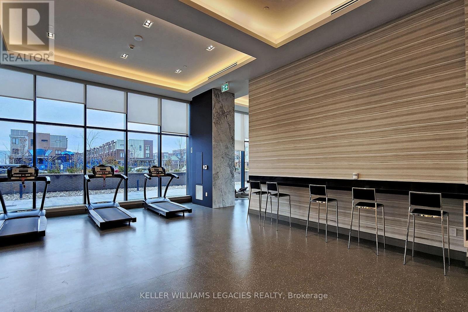 Photo 29 of 211 100 Eagle Rock Way, Vaughan ON