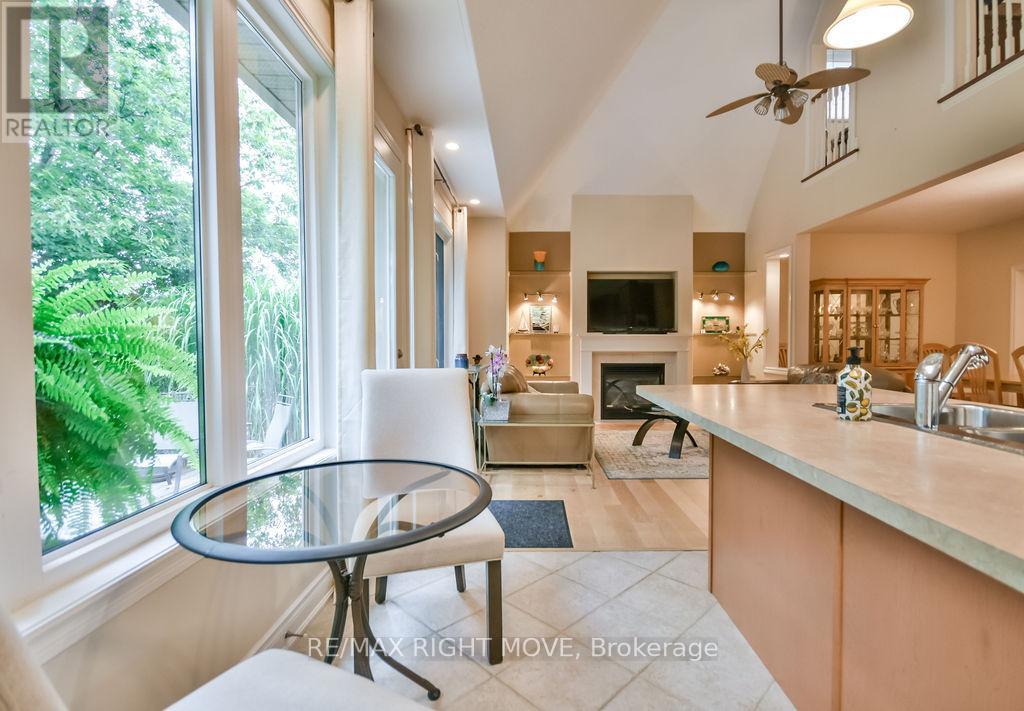 Photo 8 of 6 5 Invermara Court, Orillia ON