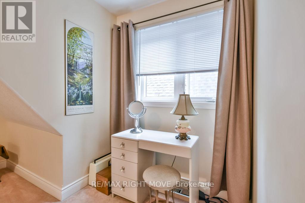 Photo 12 of 6 5 Invermara Court, Orillia ON