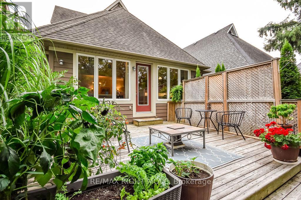 Photo 10 of 6 5 Invermara Court, Orillia ON