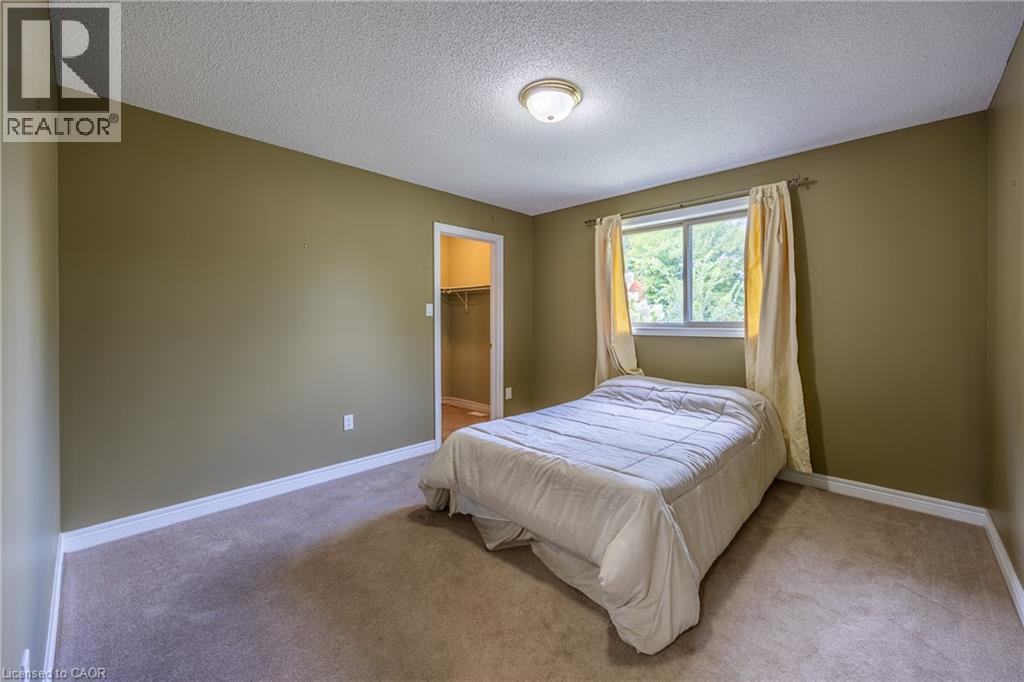 Photo 17 of 30 Coastal Court, Port Dover ON