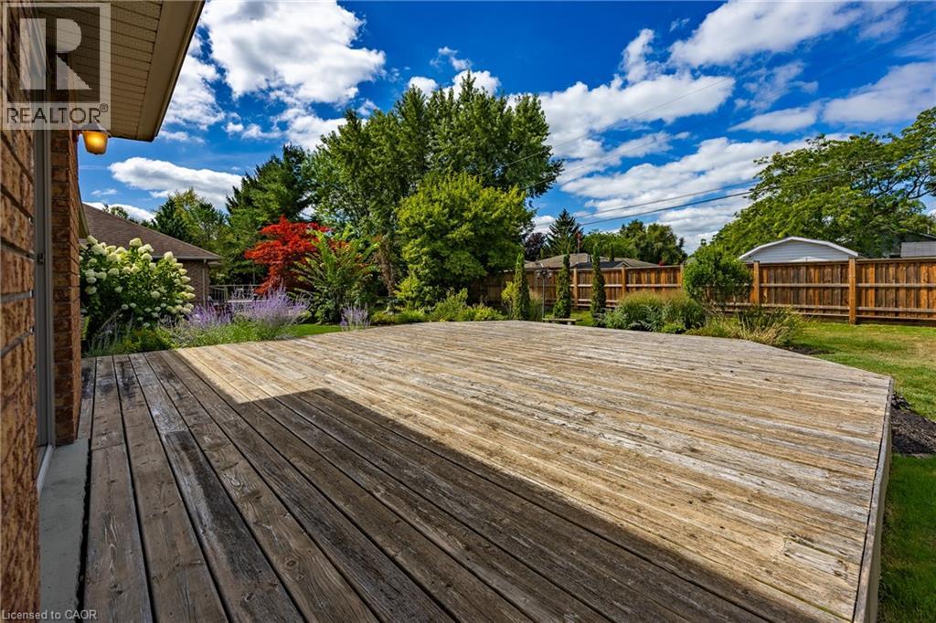 Photo 21 of 30 Coastal Court, Port Dover ON