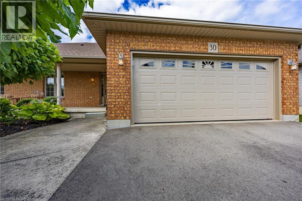Photo 4 of 30 Coastal Court, Port Dover ON