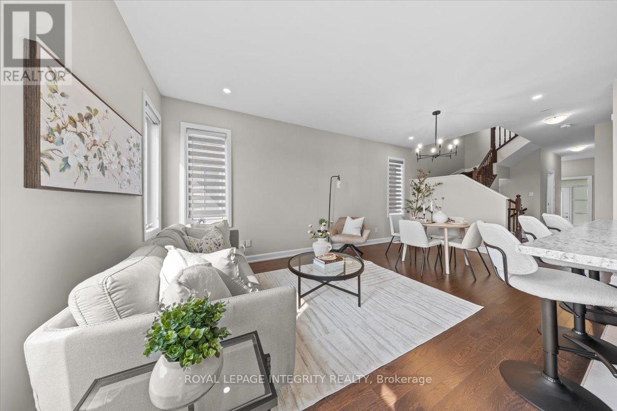 Photo 13 of 93 Aura Avenue, Ottawa ON