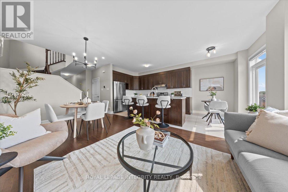 Photo 14 of 93 Aura Avenue, Ottawa ON