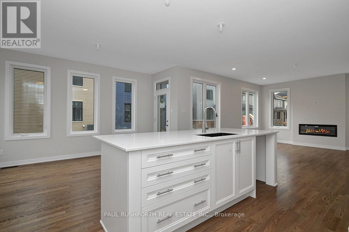 Photo 24 of 336 Peninsula Road, Ottawa ON