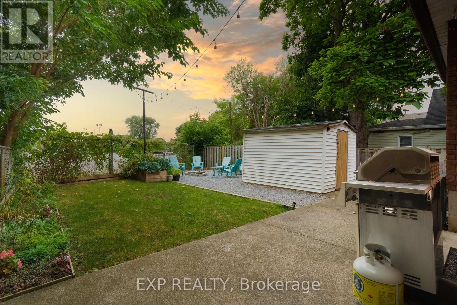 Photo 23 of 12 Lailey Street, St Catharines ON