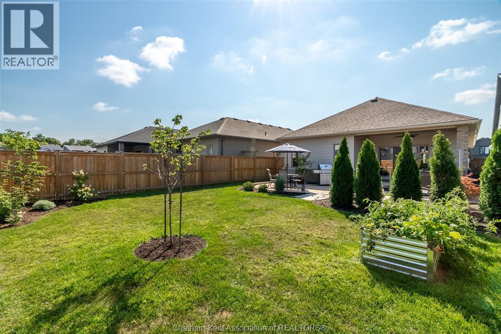 Photo 26 of 11 Champlain Court, Chatham ON