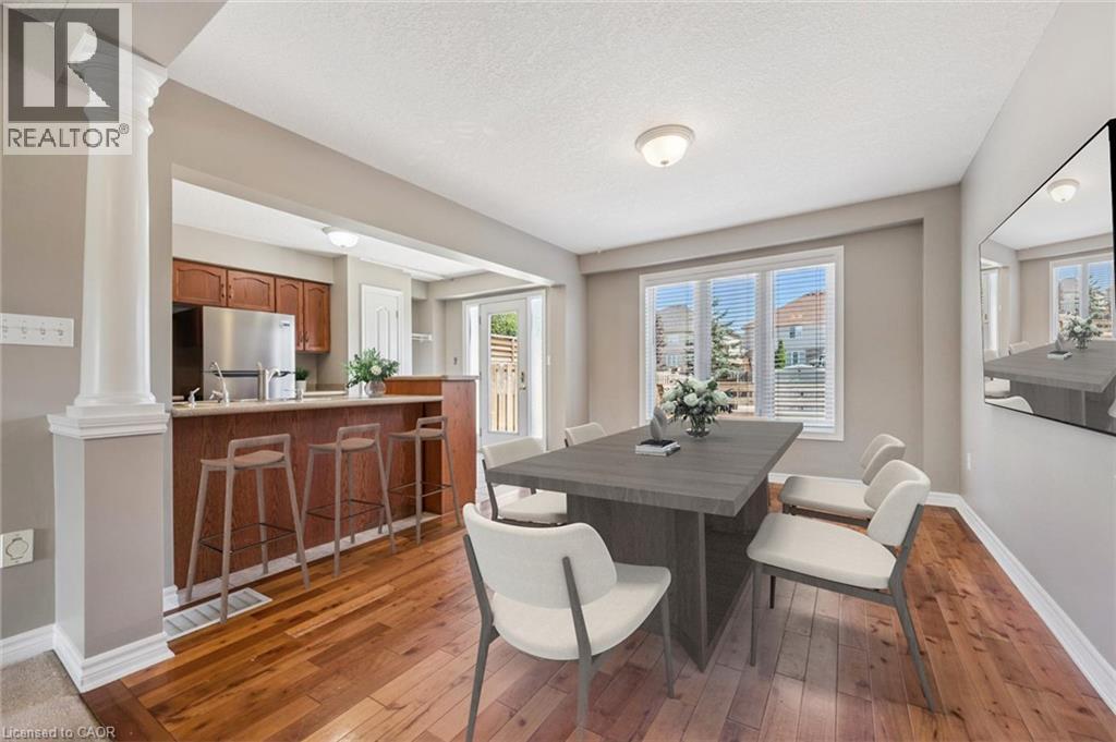 Photo 8 of 543 Victoria Road N, Guelph ON