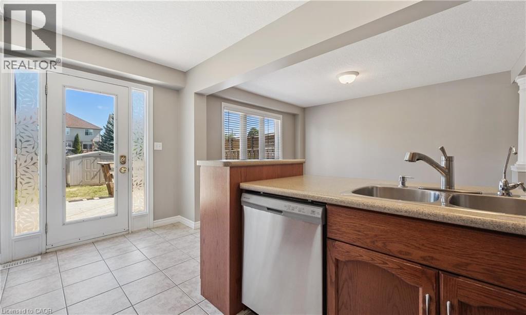 Photo 27 of 543 Victoria Road N, Guelph ON
