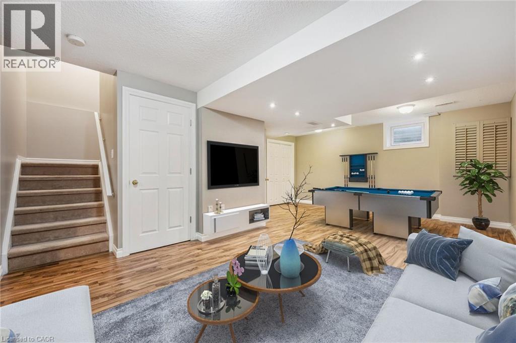 Photo 12 of 543 Victoria Road N, Guelph ON