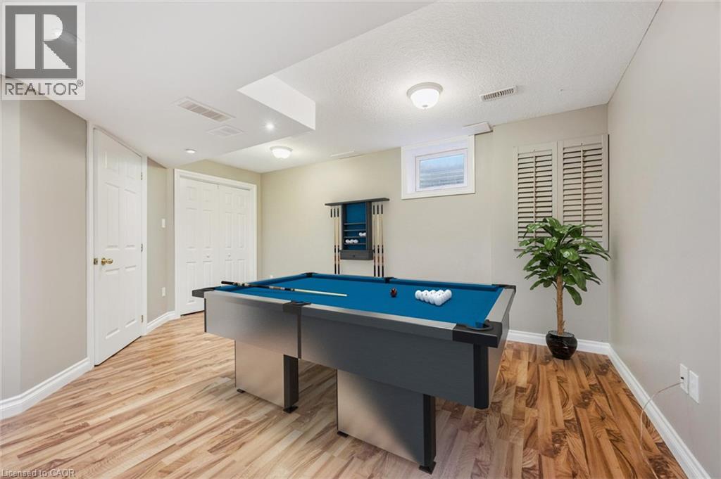 Photo 42 of 543 Victoria Road N, Guelph ON