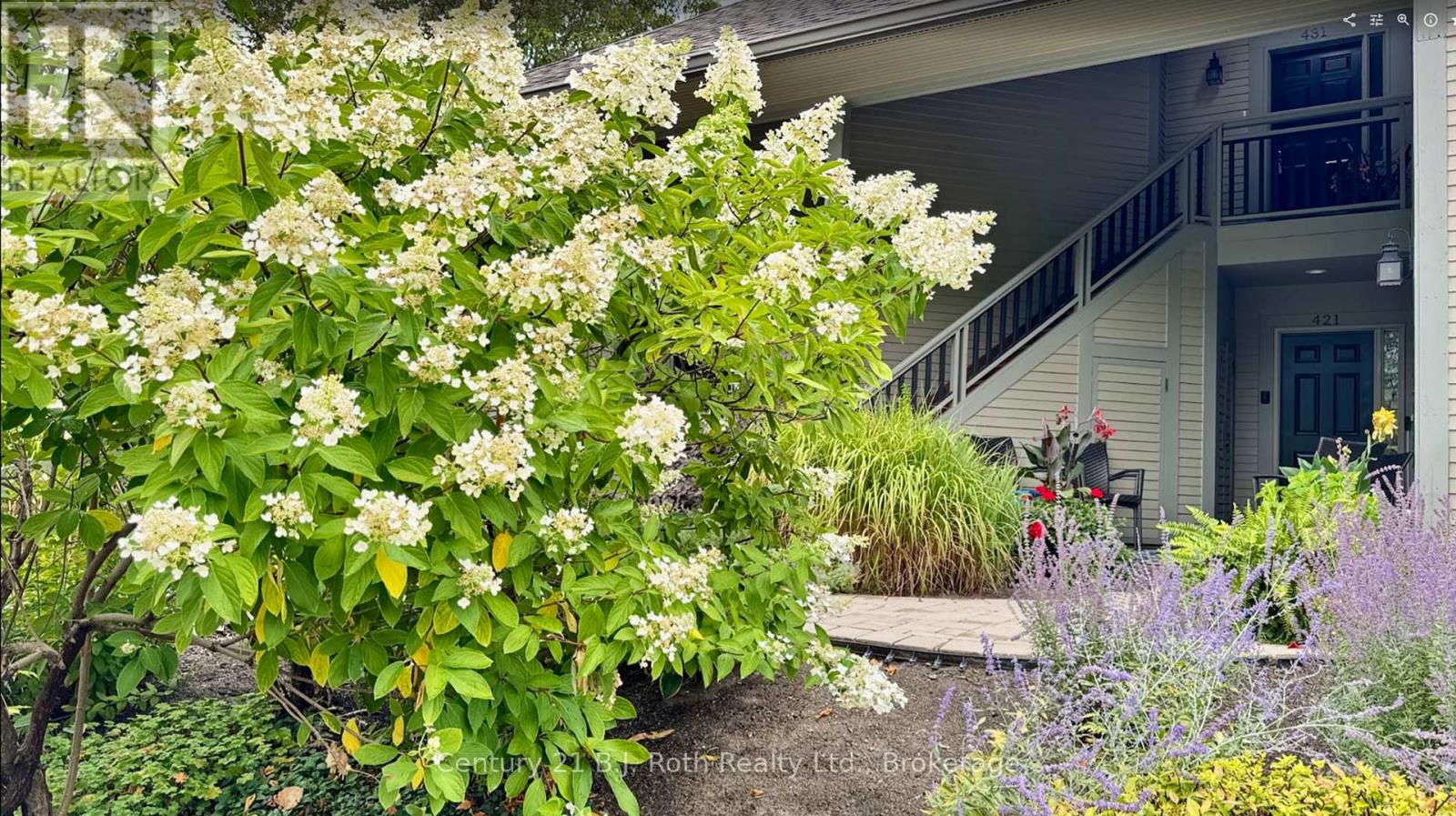 Photo 4 of 431 Grandview Hilltop Drive, Huntsville ON