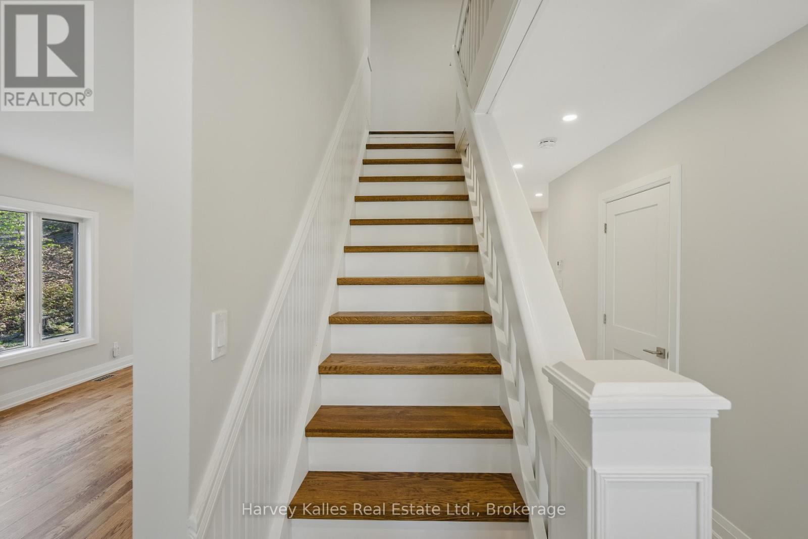 Photo 21 of 21 Todholm Drive, Muskoka Lakes ON