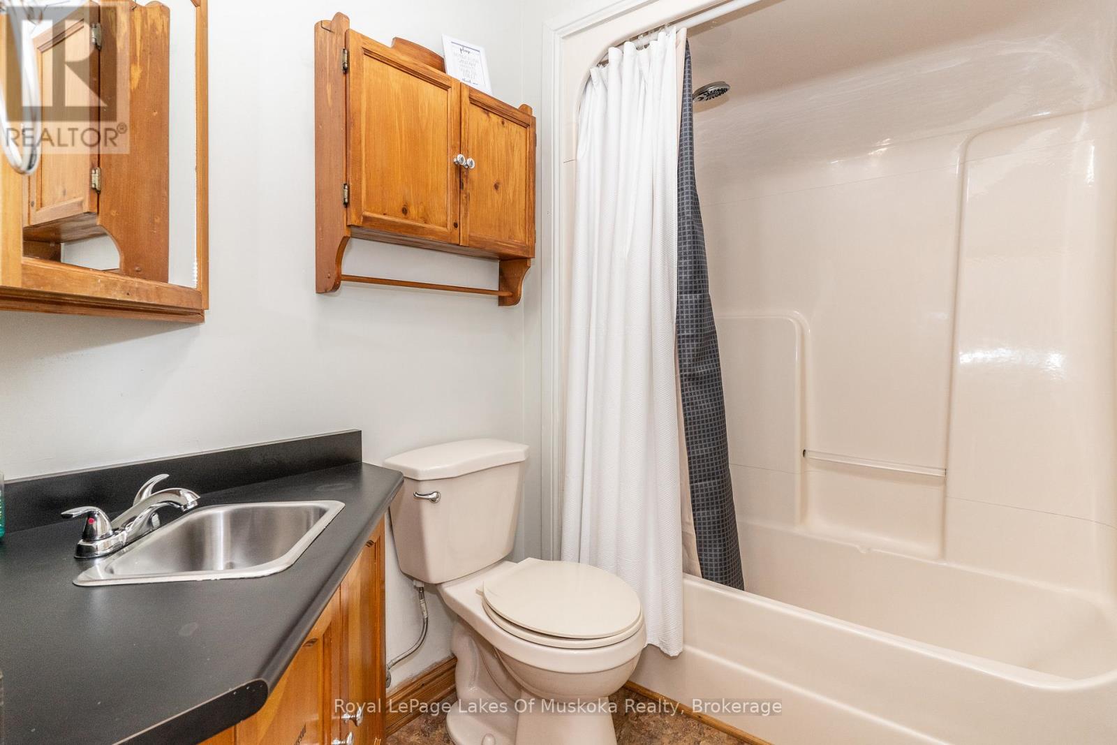 Photo 11 of 3 1378 Three Mile Lake Road, Muskoka Lakes ON