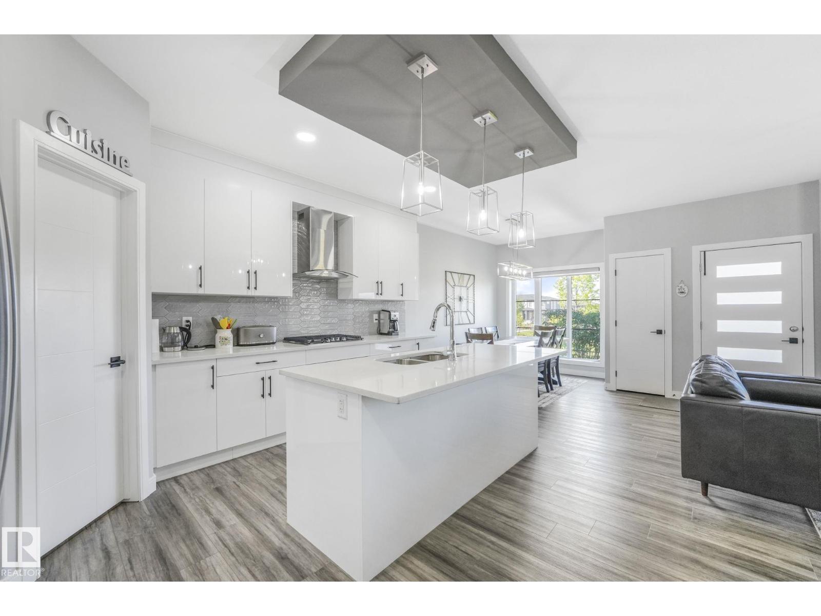 Photo 13 of 7708 Koruluk Ln Sw, Edmonton AB