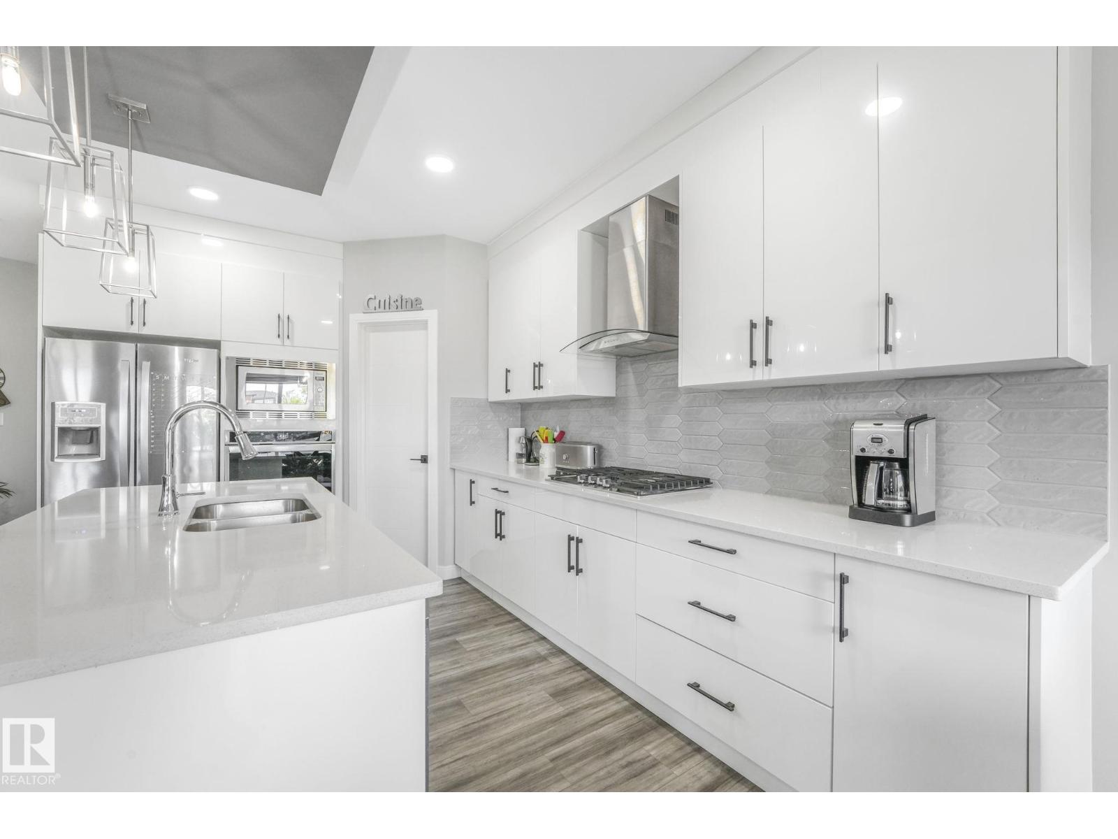 Photo 16 of 7708 Koruluk Ln Sw, Edmonton AB