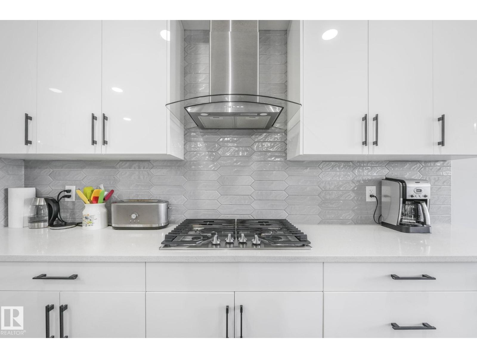 Photo 17 of 7708 Koruluk Ln Sw, Edmonton AB