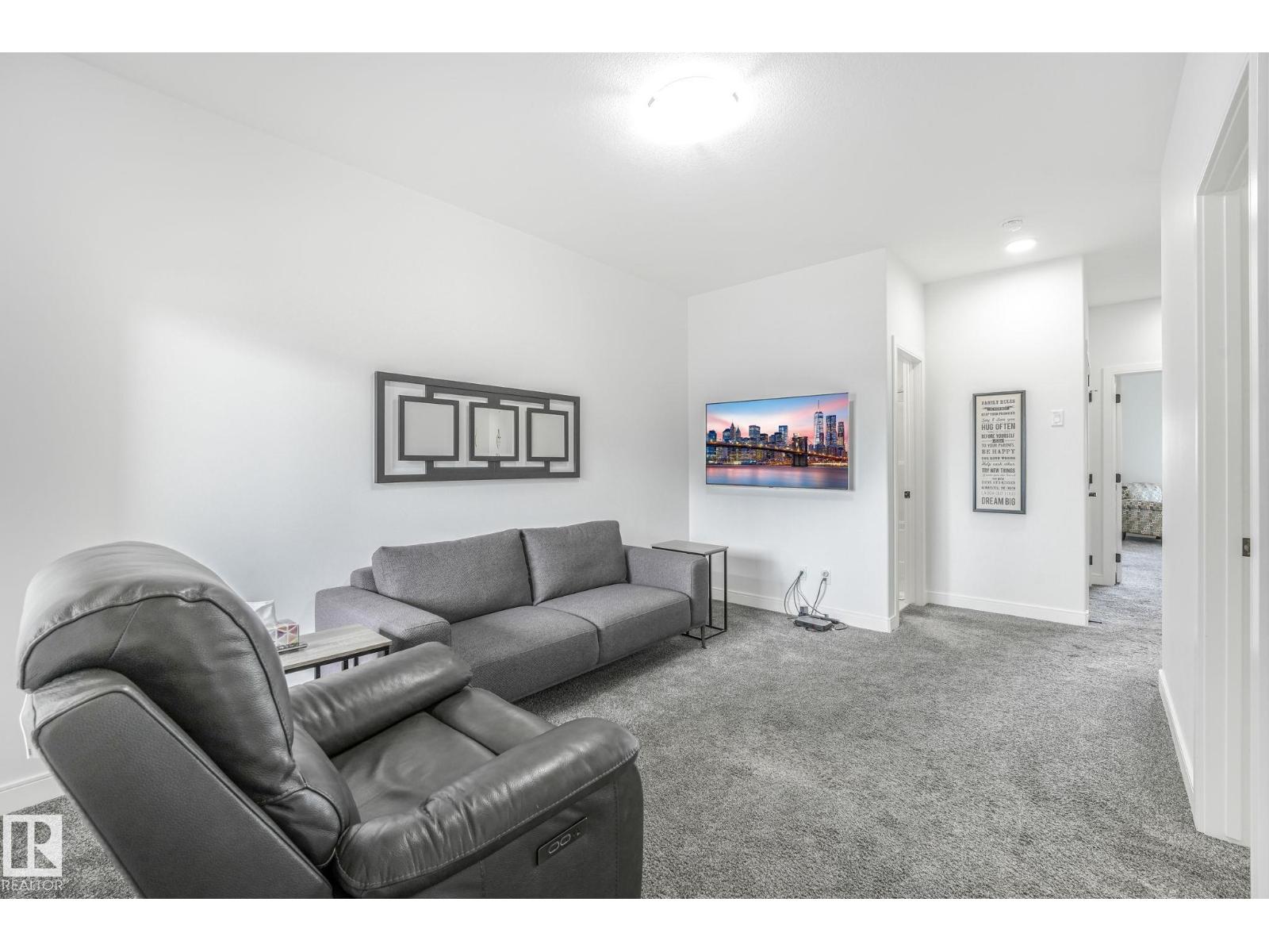 Photo 24 of 7708 Koruluk Ln Sw, Edmonton AB