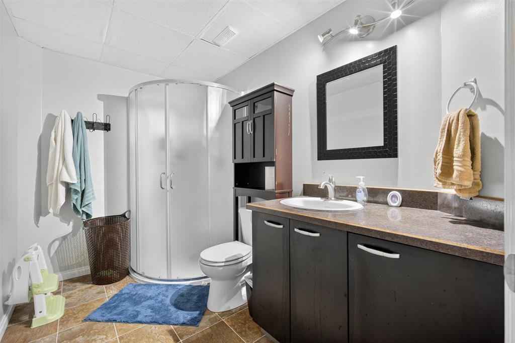 Photo 22 of 313 Neufeld Drive, Mitchell MB