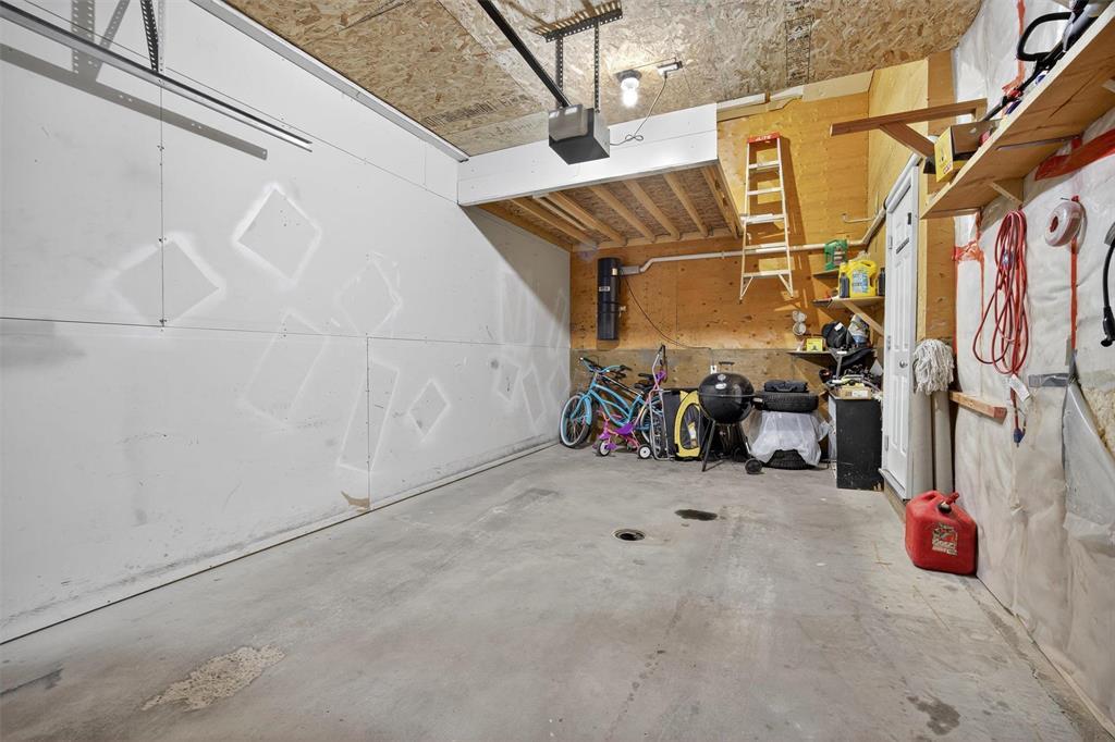 Photo 28 of 313 Neufeld Drive, Mitchell MB
