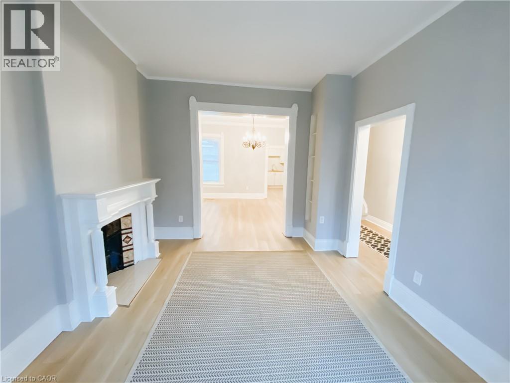Photo 6 of 458 King William Street, Hamilton ON
