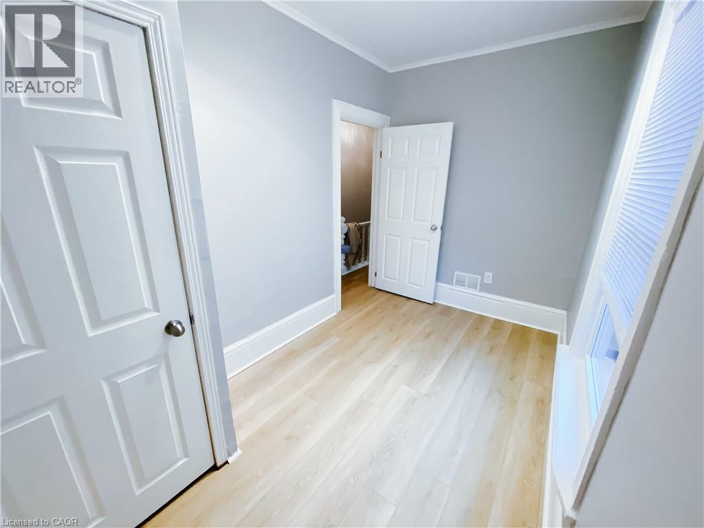 Photo 21 of 458 King William Street, Hamilton ON