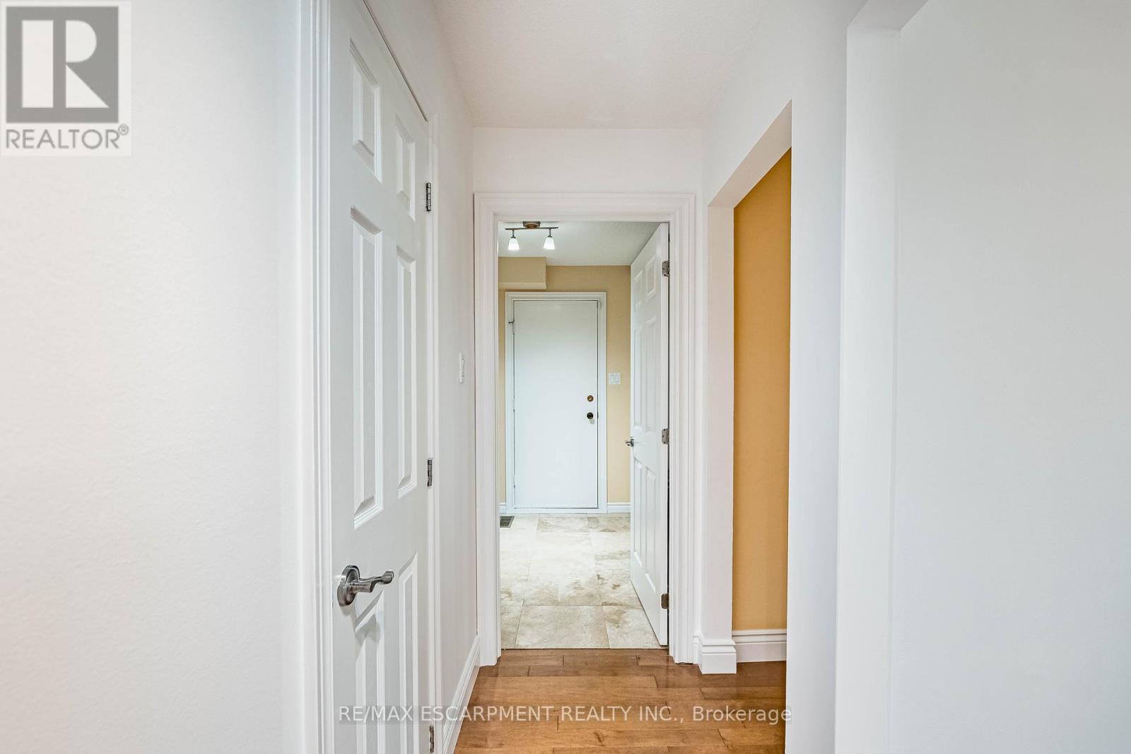 Photo 39 of 16 Ackrow Court, Toronto ON