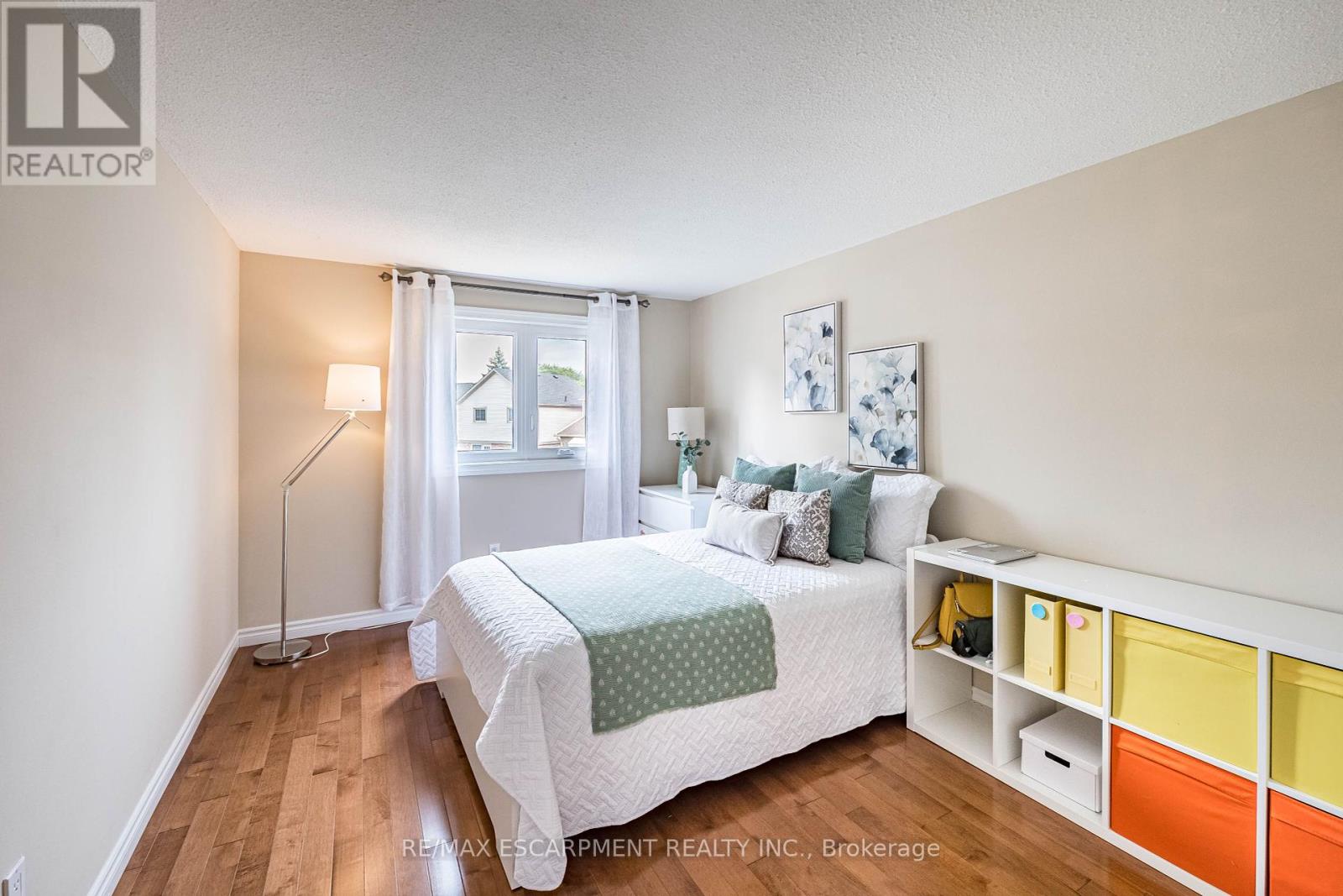 Photo 34 of 16 Ackrow Court, Toronto ON