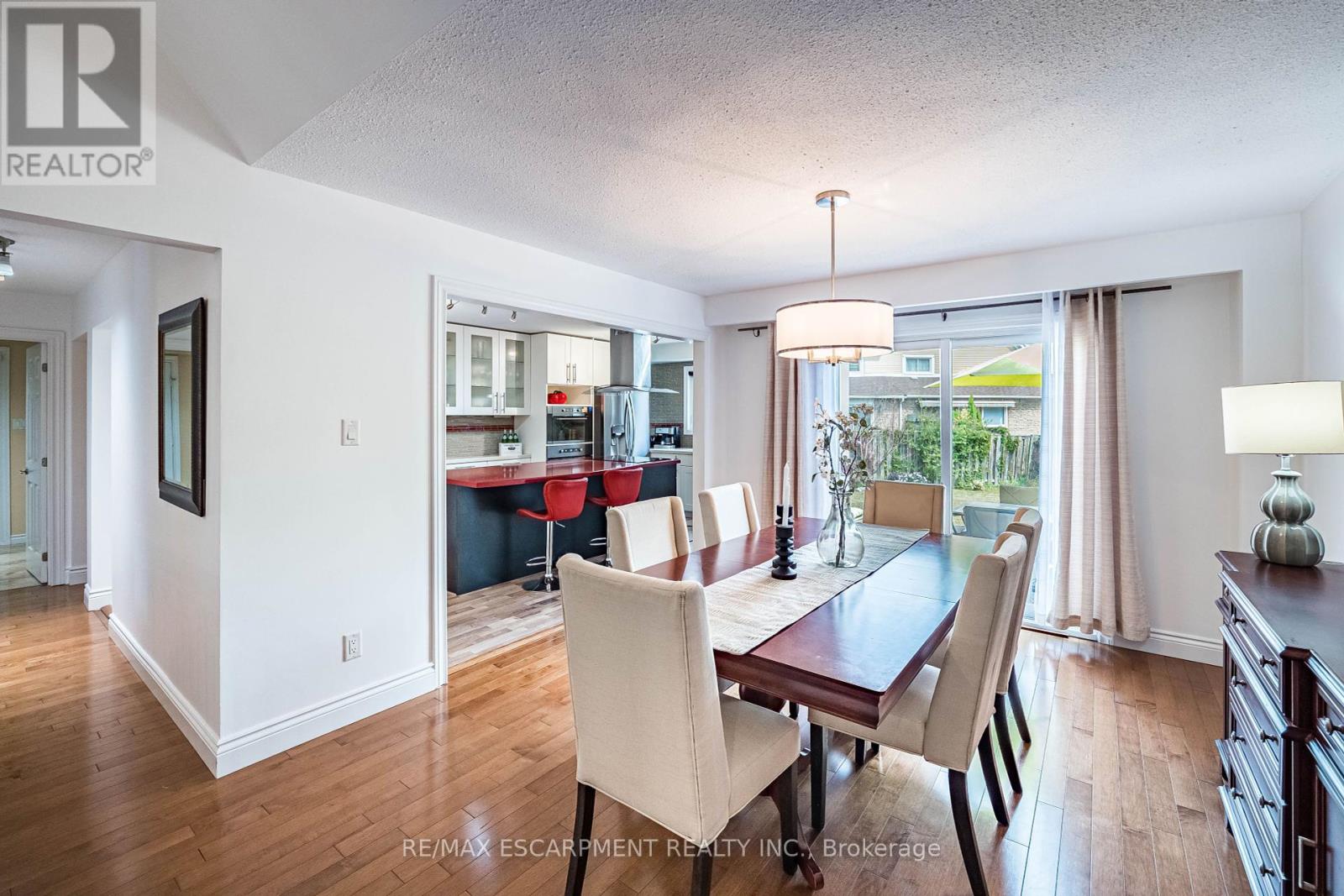Photo 9 of 16 Ackrow Court, Toronto ON