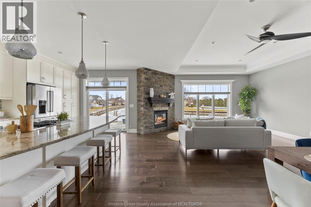 Photo 19 of 33 Montego Bay Crescent, Kingsville ON