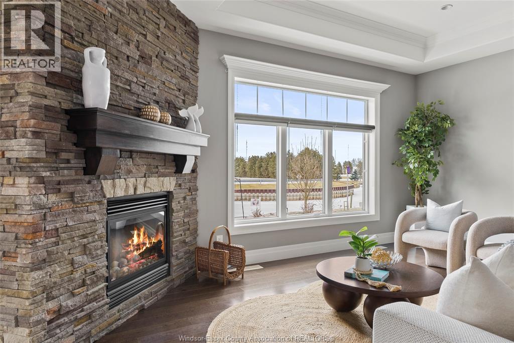 Photo 22 of 33 Montego Bay Crescent, Kingsville ON