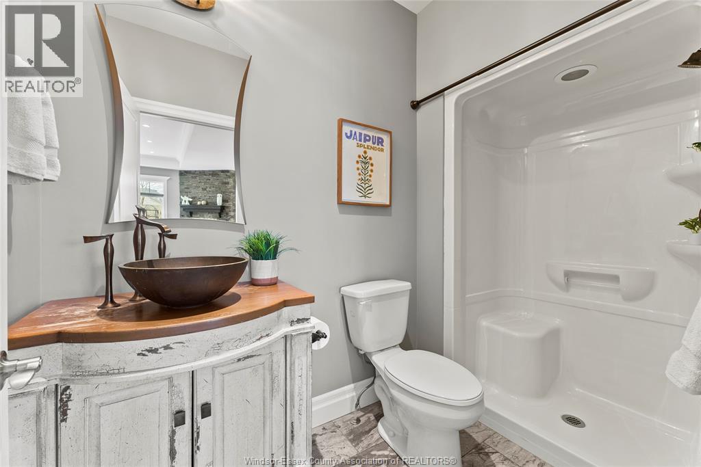 Photo 39 of 33 Montego Bay Crescent, Kingsville ON