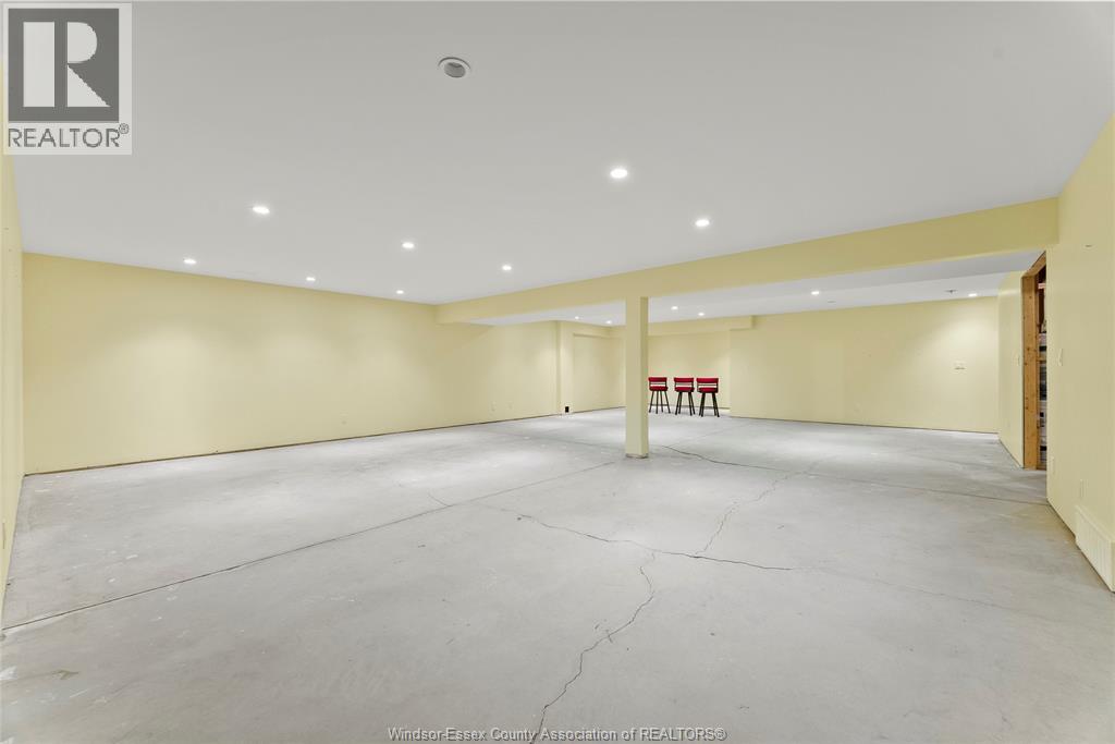 Photo 42 of 33 Montego Bay Crescent, Kingsville ON
