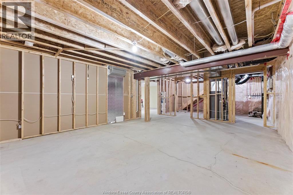 Photo 44 of 33 Montego Bay Crescent, Kingsville ON
