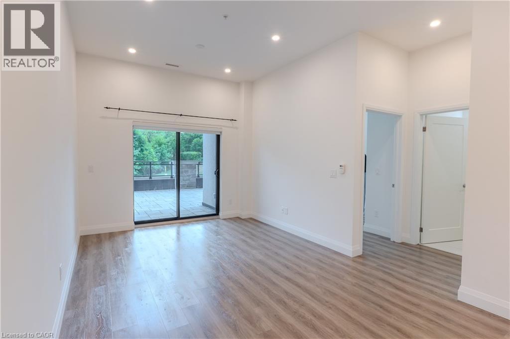 Photo 22 of 30 Hamilton Street S Unit 103, Waterdown ON