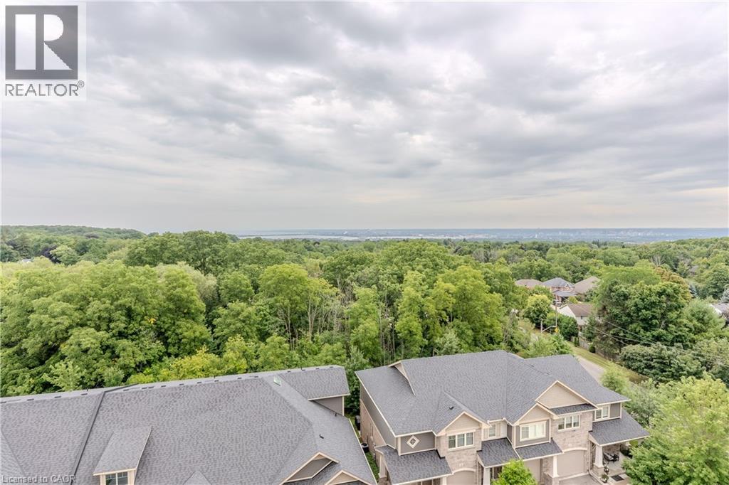 Photo 35 of 30 Hamilton Street S Unit 103, Waterdown ON