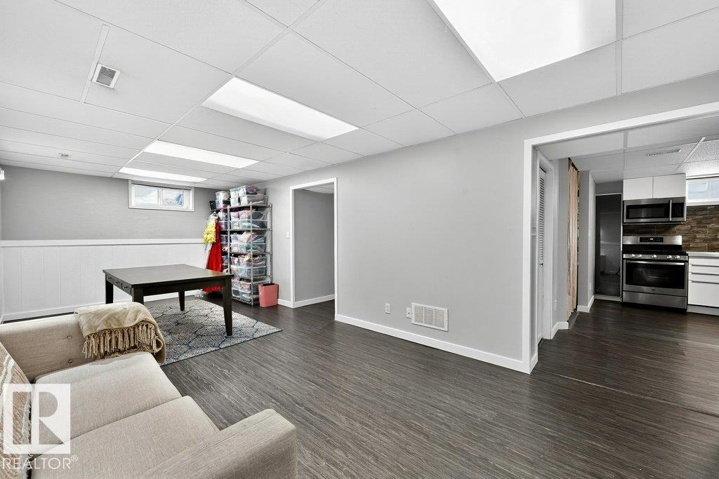 Single Family House Bungalow for Sale in   ST NW Edmonton 