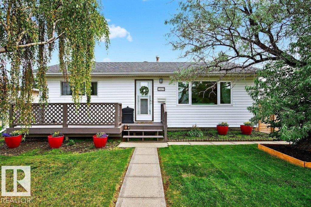 Single Family House Bungalow for Sale in   ST NW Edmonton 
