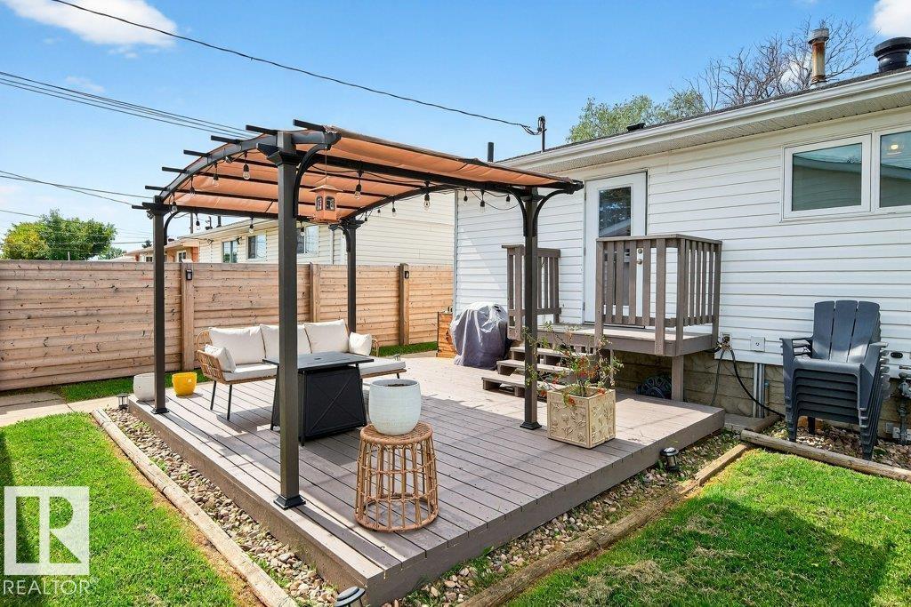 Single Family House Bungalow for Sale in   ST NW Edmonton 