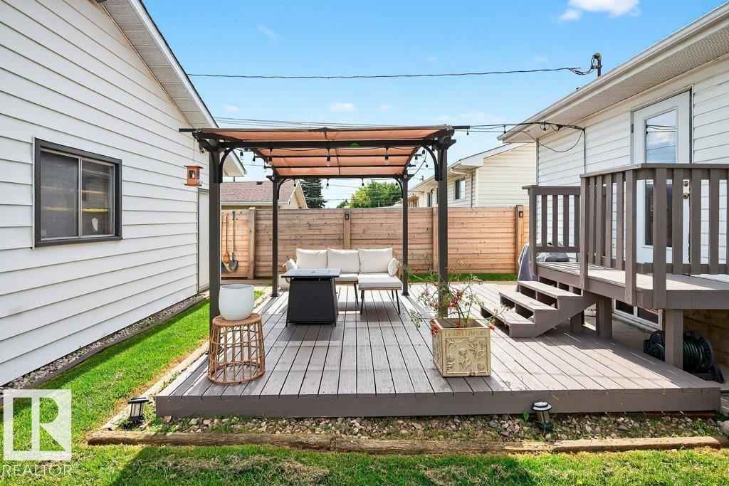 Single Family House Bungalow for Sale in   ST NW Edmonton 
