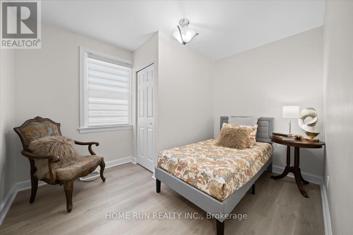 Photo 15 of 841 Iroquois Road, Ottawa ON