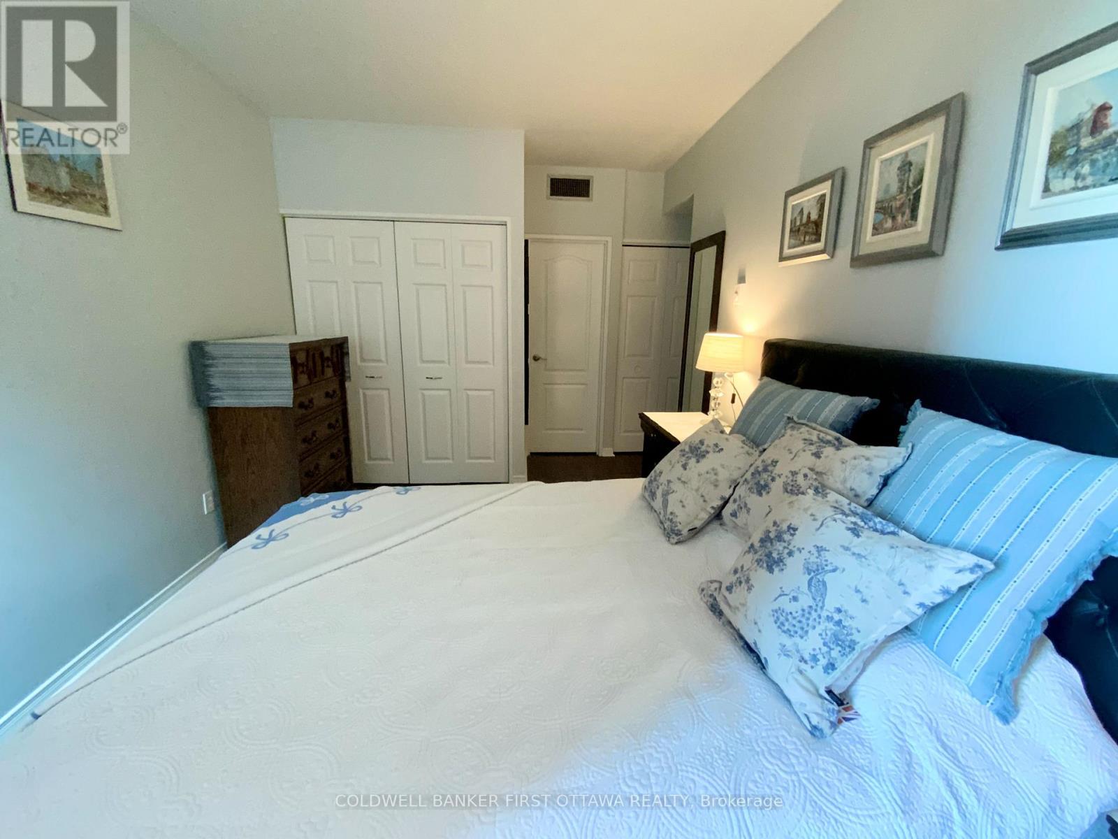 Photo 18 of 506 556 Laurier Avenue W, Ottawa ON