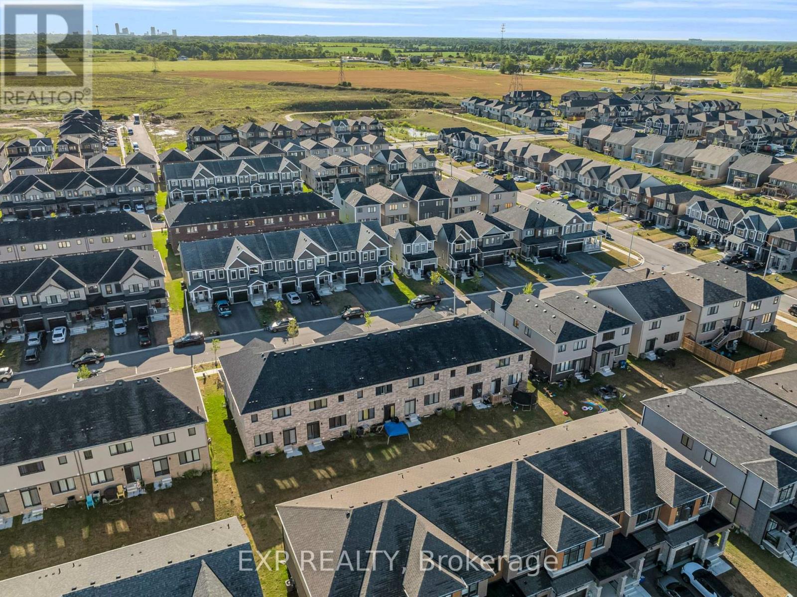 Photo 1 of 41 Ever Sweet Way, Thorold ON