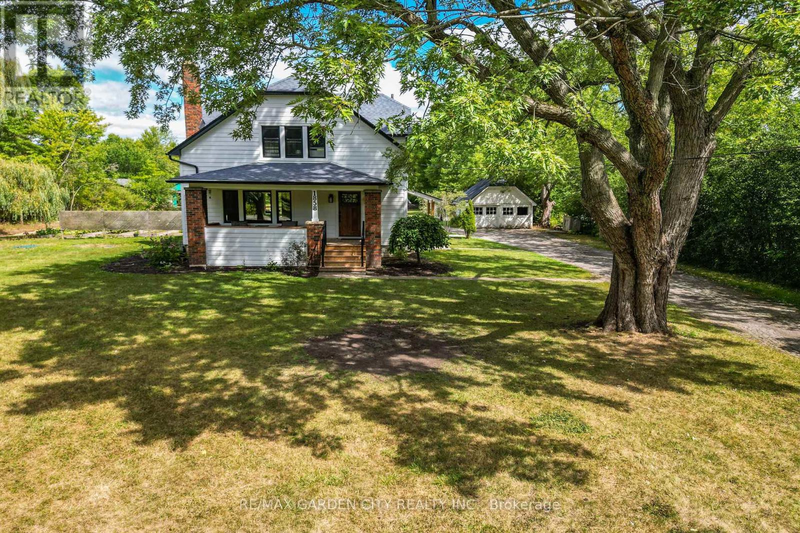 Photo 32 of 1858 Townline Road, Fort Erie ON