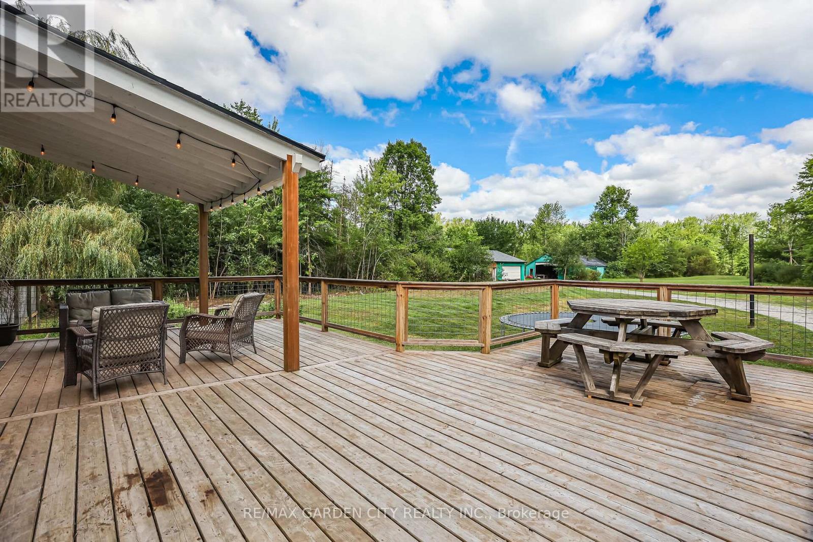 Photo 14 of 1858 Townline Road, Fort Erie ON