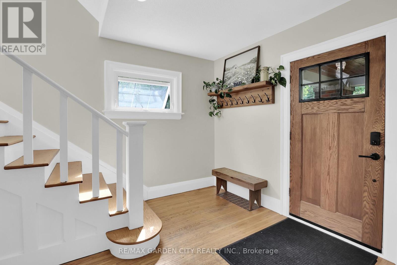 Photo 21 of 1858 Townline Road, Fort Erie ON