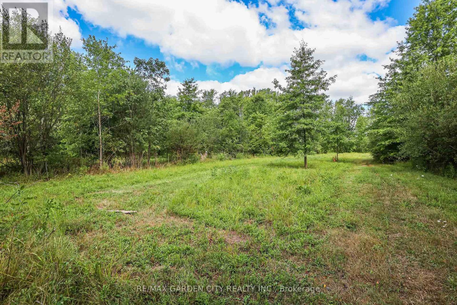 Photo 31 of 1858 Townline Road, Fort Erie ON