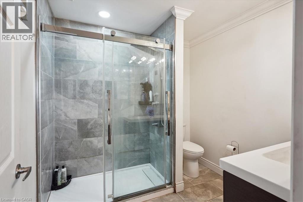 Photo 12 of 677 Glancaster Road, Hamilton ON
